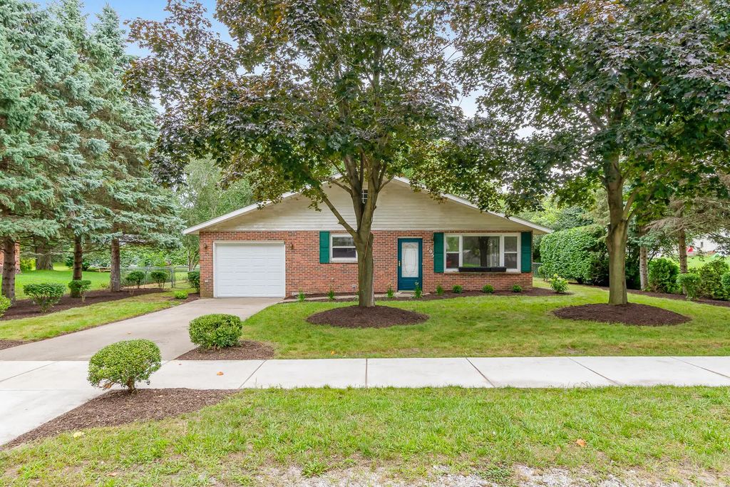 705 2nd Avenue Nw, DeMotte