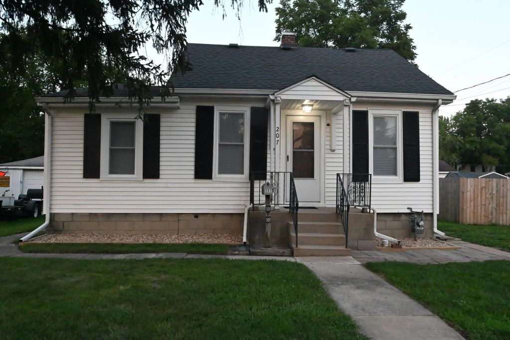 207 N Ash Street, Hobart