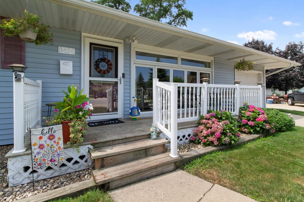 8434 Delaware Place, Highland