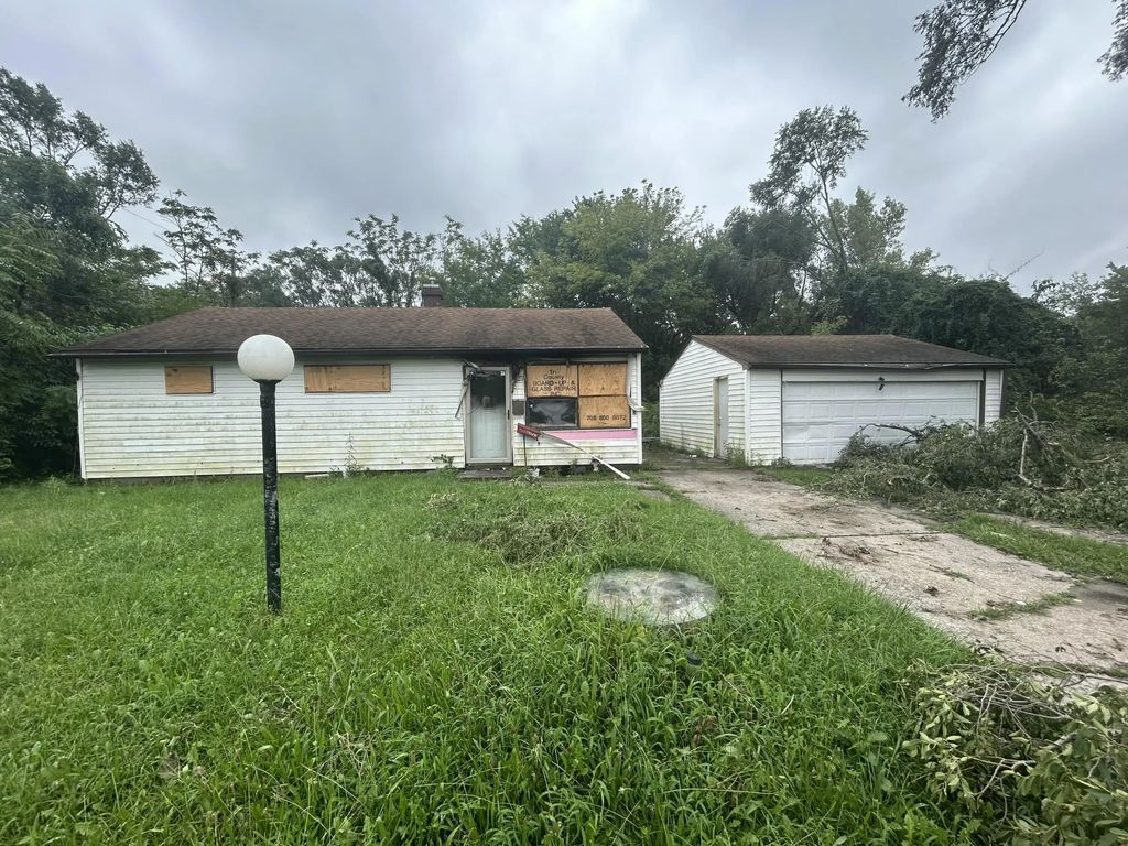 2601 Marshalltown Drive, Gary