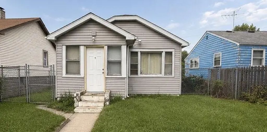 1084 E 36th Avenue, Gary
