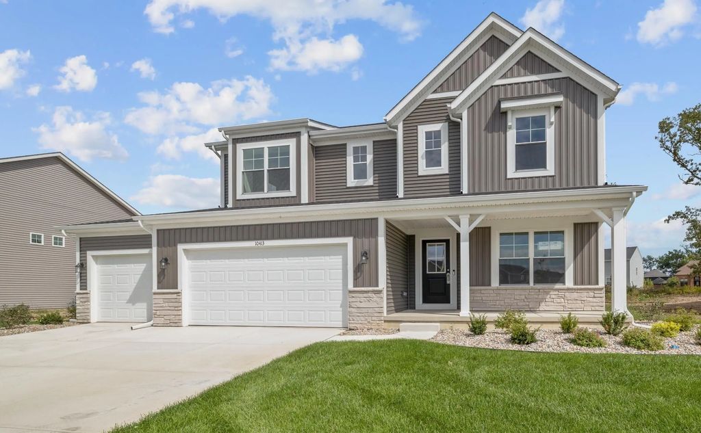 10413 Texas Street, Crown Point