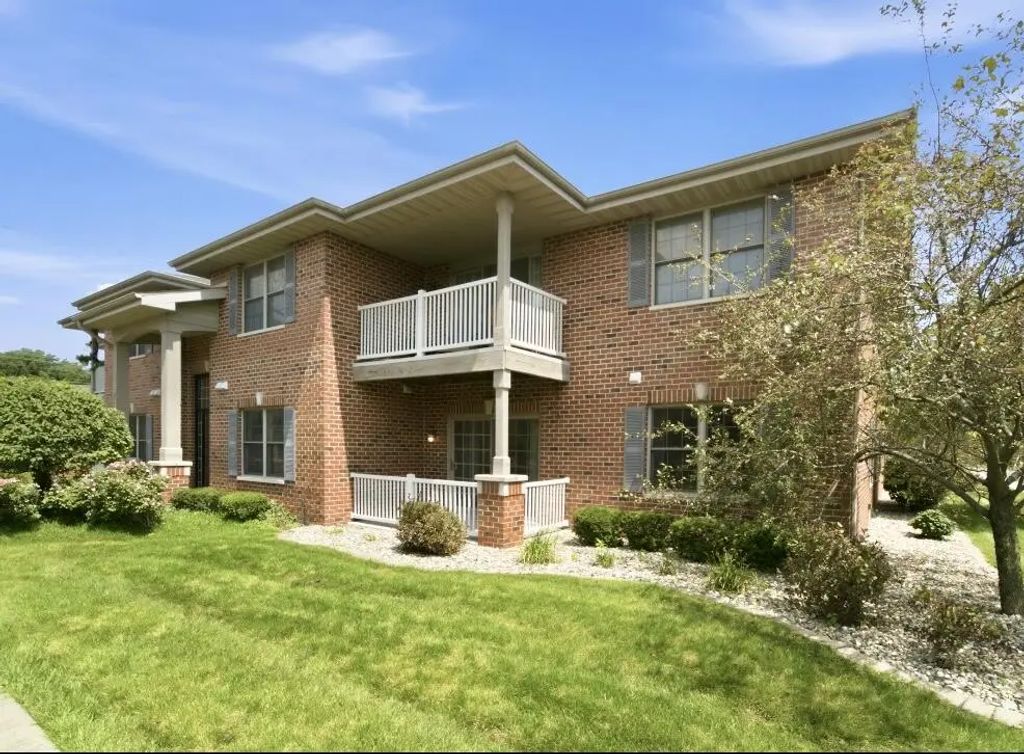 629 Cambridge Court 1-d, Munster