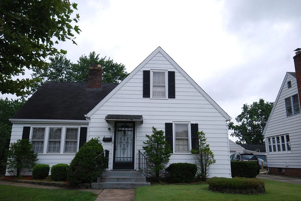 415 Thurman Avenue, Michigan City