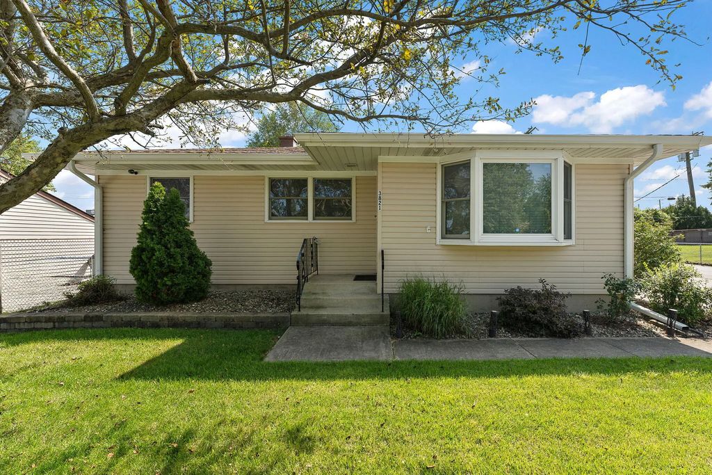 3821 W 80th Avenue, Merrillville