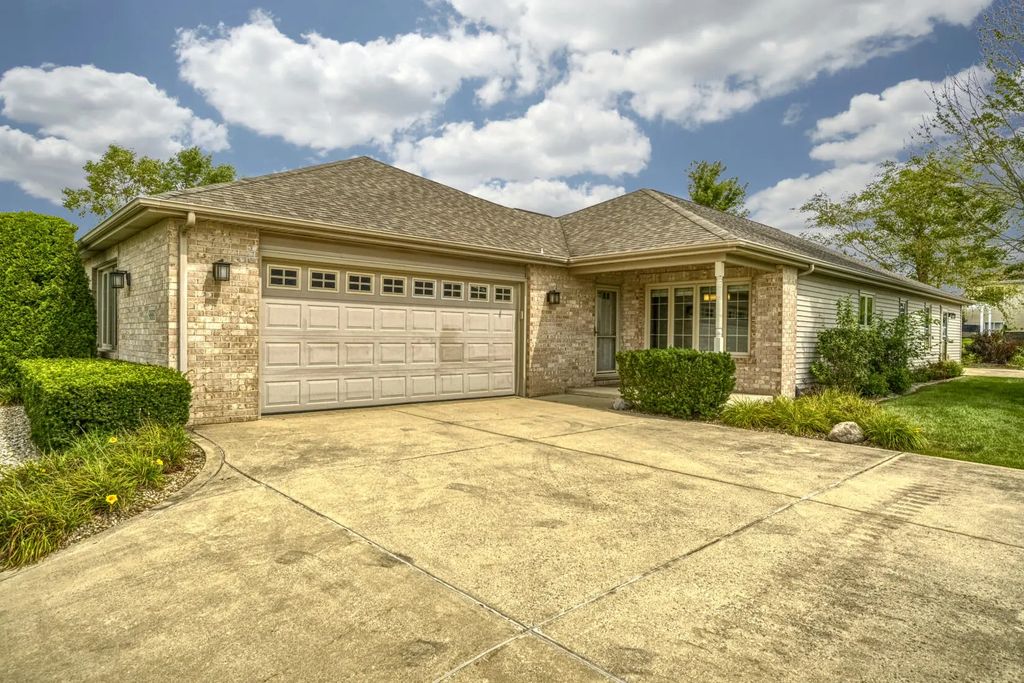 9881 Hart Street, St. John