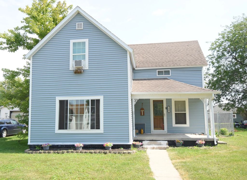128 S Brooks Street, Francesville