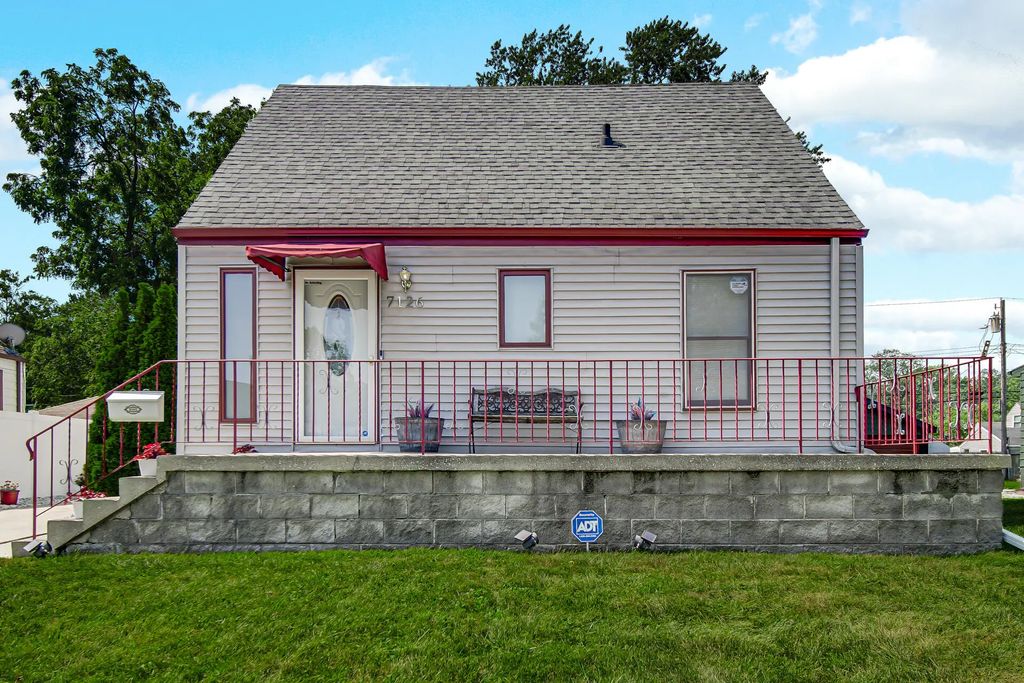 7126 Montana Avenue, Hammond