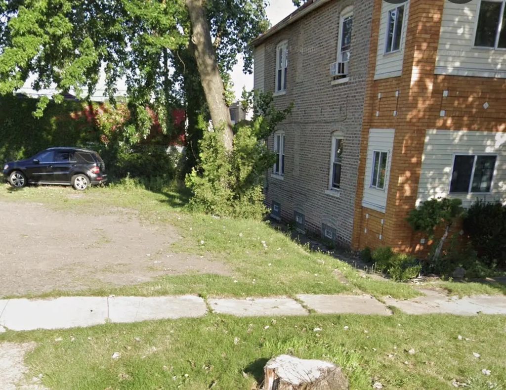 3588-90 Massachusetts Street, Gary