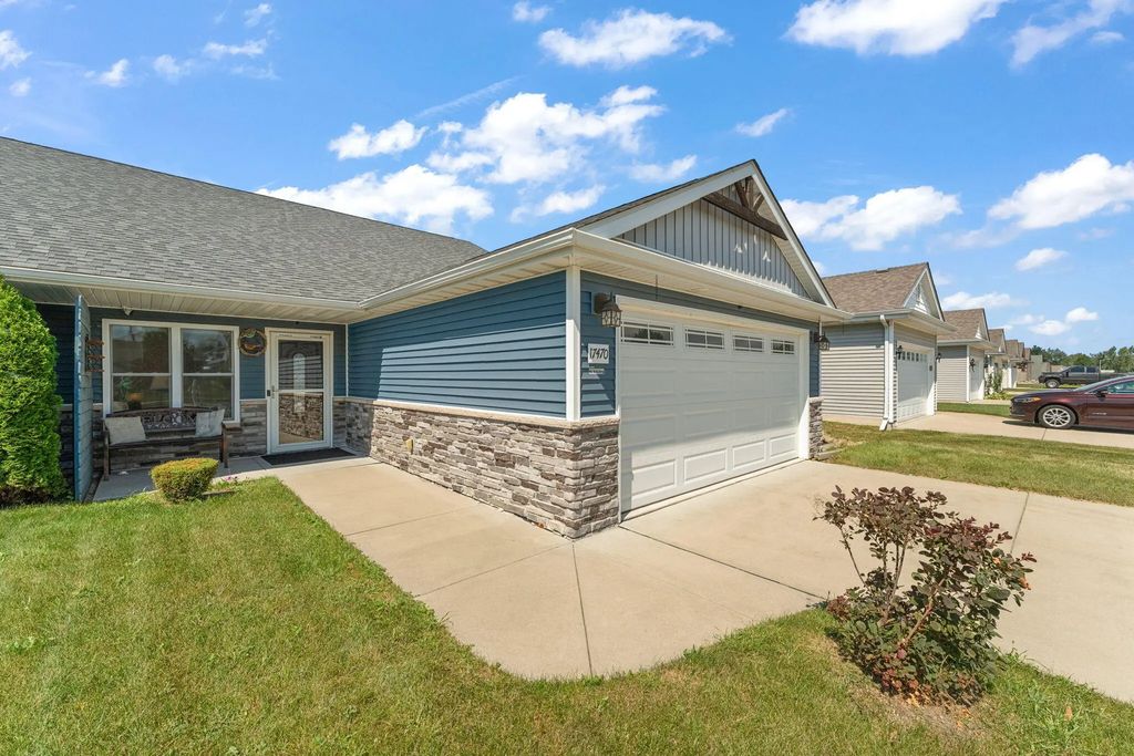 17470 Brookwood Drive, Lowell