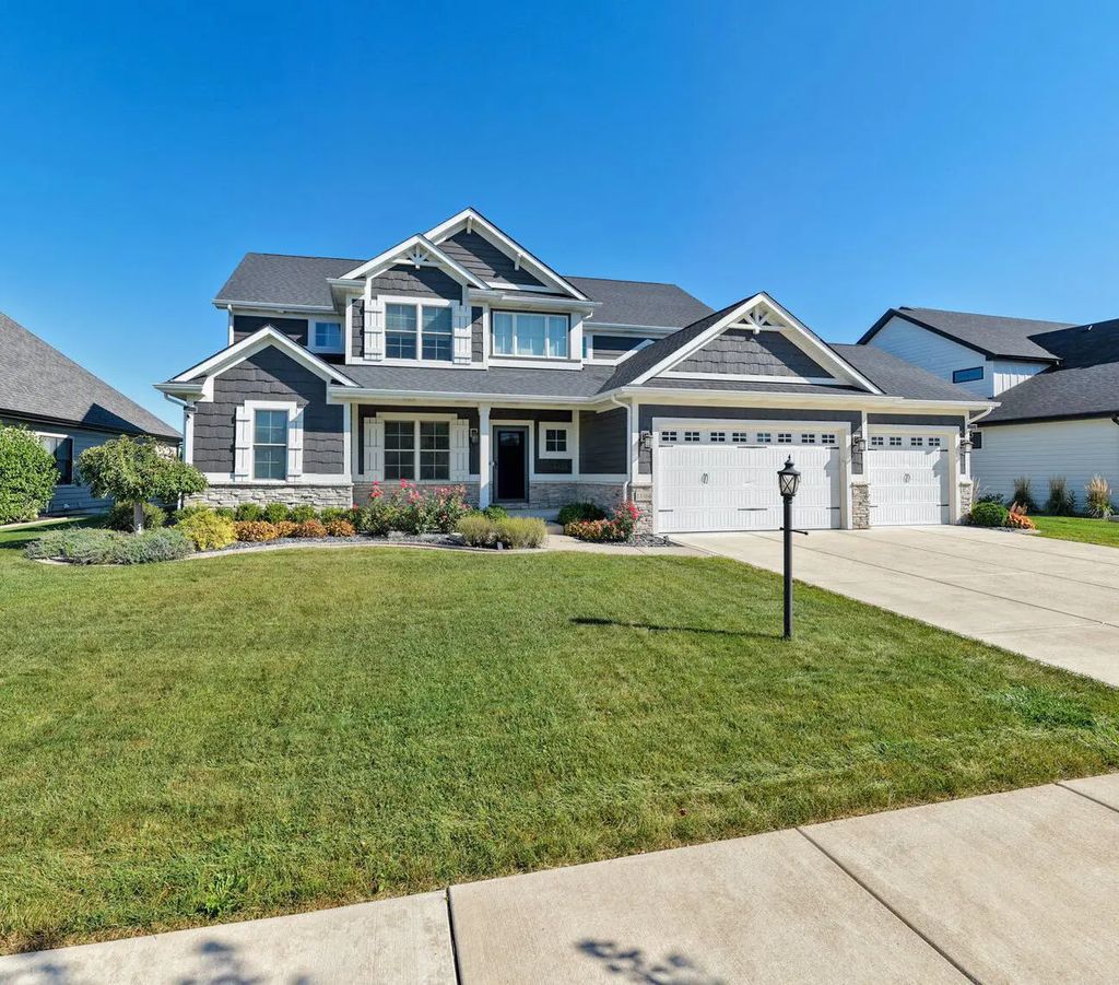 13366 Waterleaf Drive, Dyer
