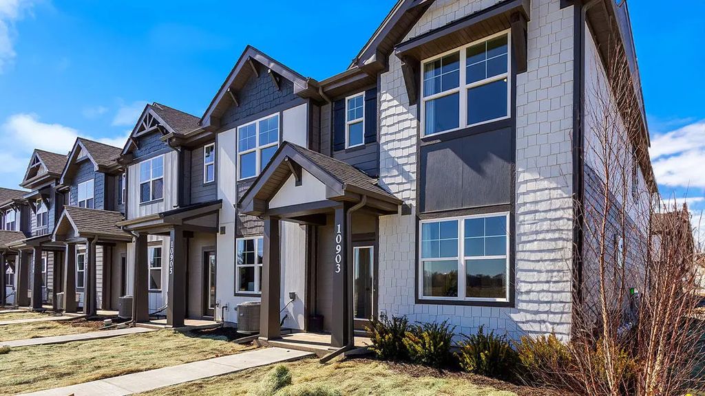 550 E 120th Place, Crown Point