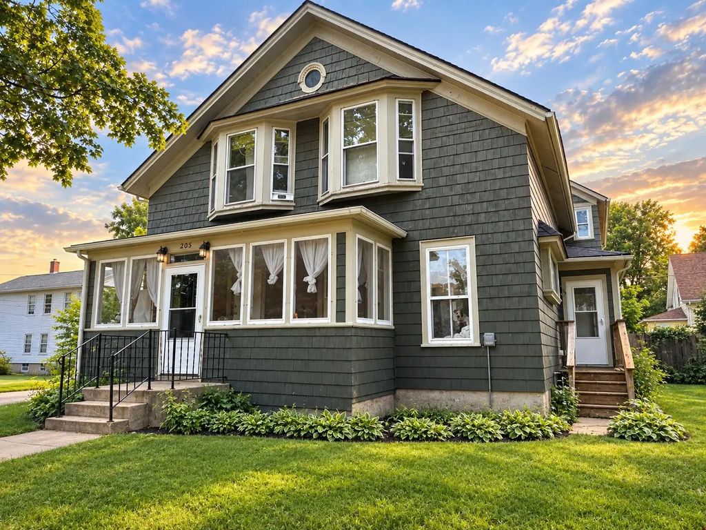 205 Noble Street, La Porte