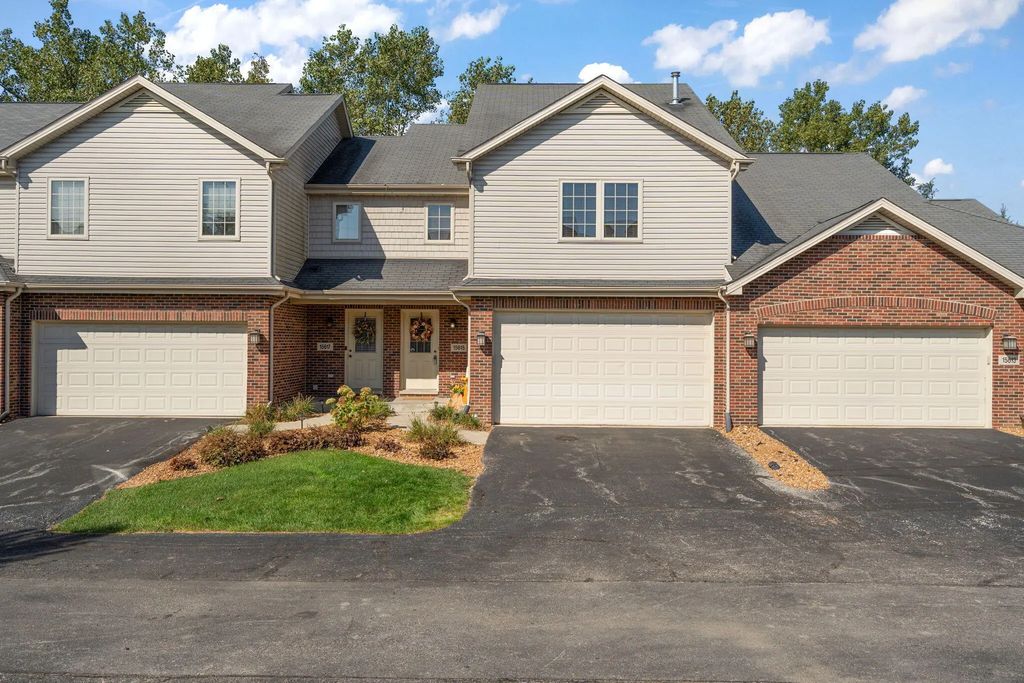 15615 98th Place, Dyer