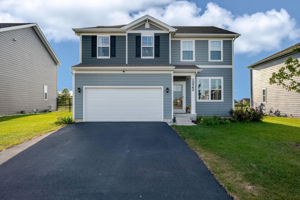 10560 Azalea Drive, Crown Point