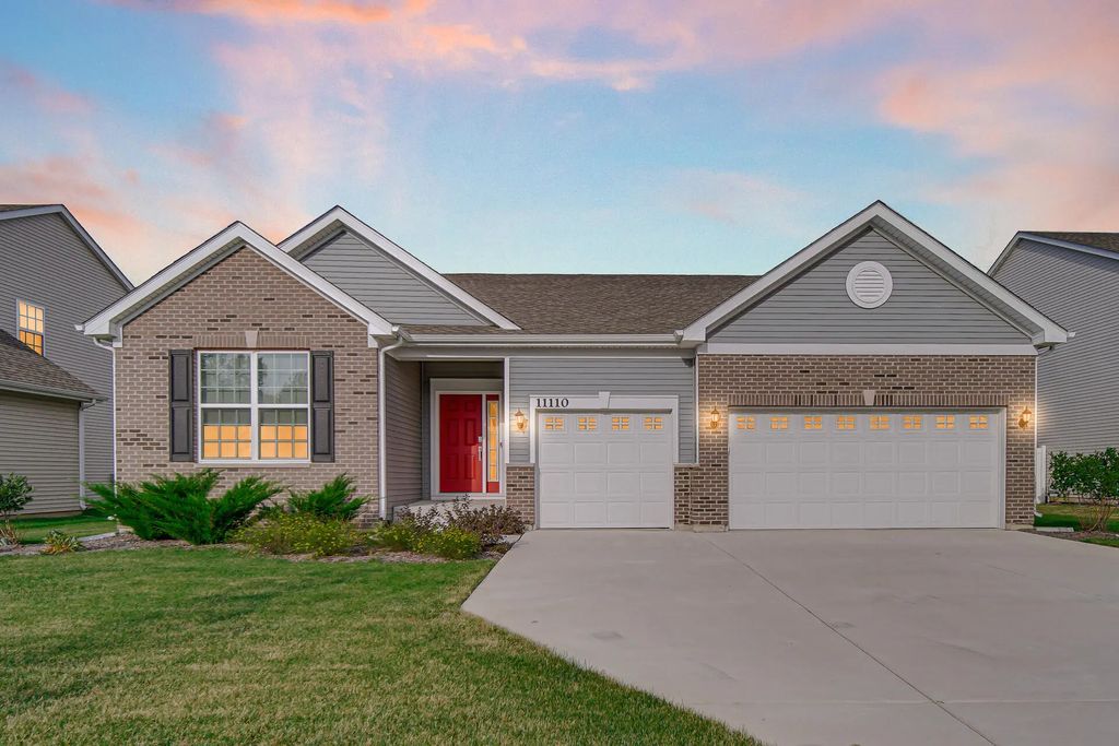 11110 Alabama Place, Crown Point