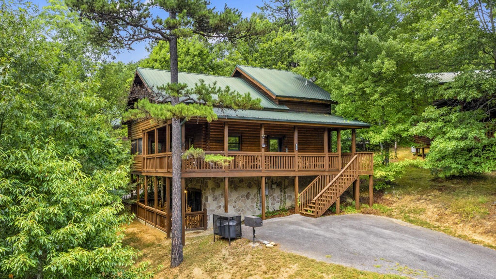 2828 Ridge Creek Circle, Sevierville