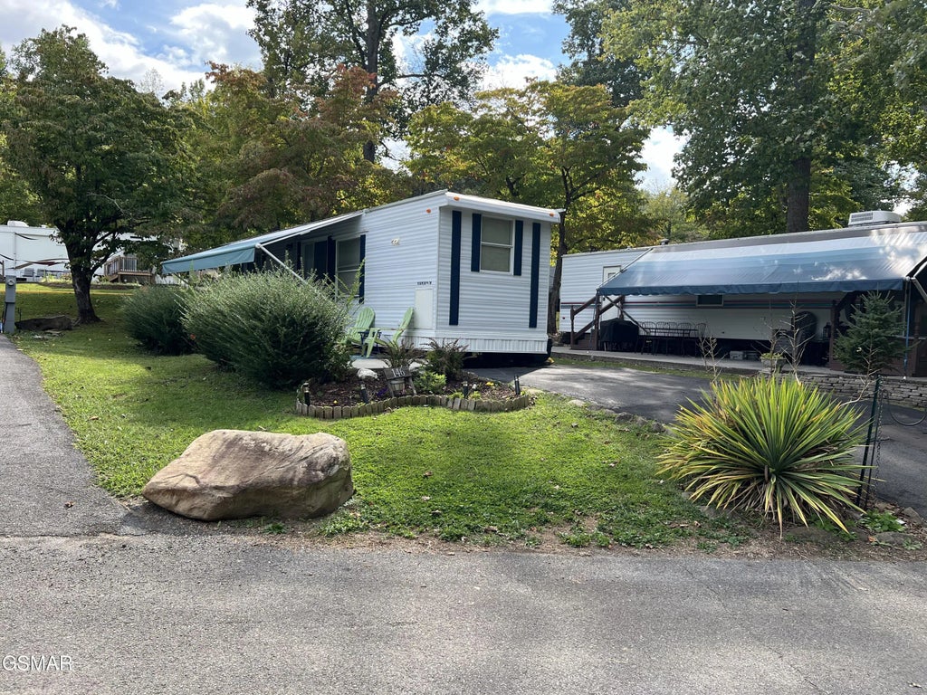 4229 E Parkway #146, Gatlinburg