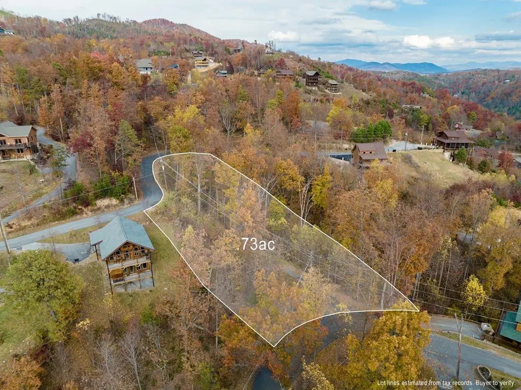 815 Red Fox Trail, Gatlinburg
