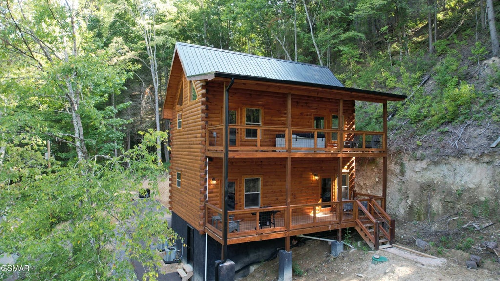 2382 Headrick Lead, Sevierville