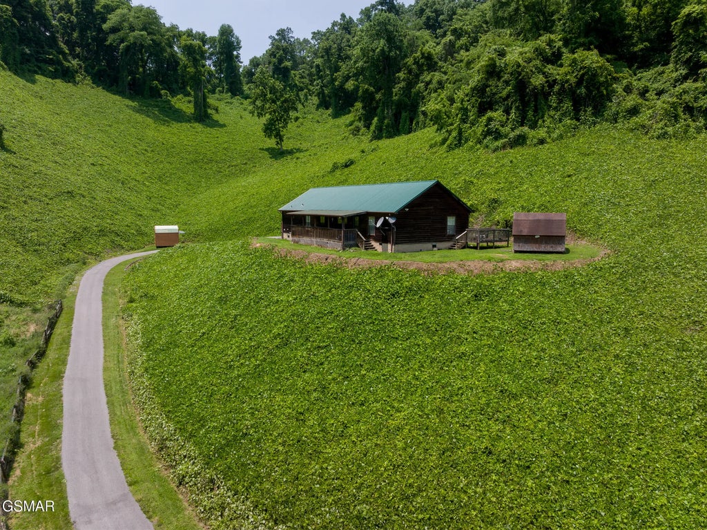 1869 Begonia Way, Sevierville