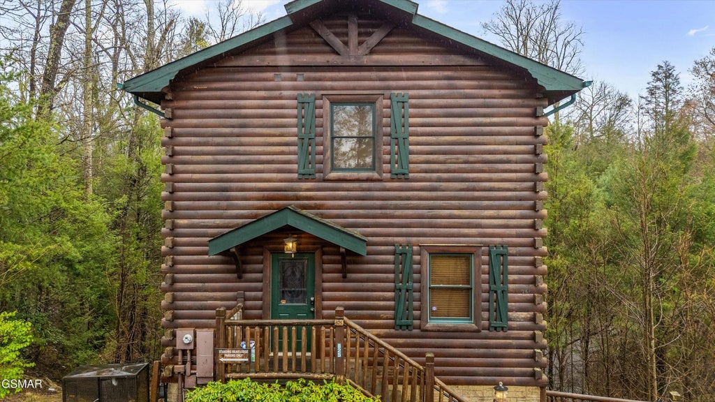 825 Spirit Loop Way, Gatlinburg