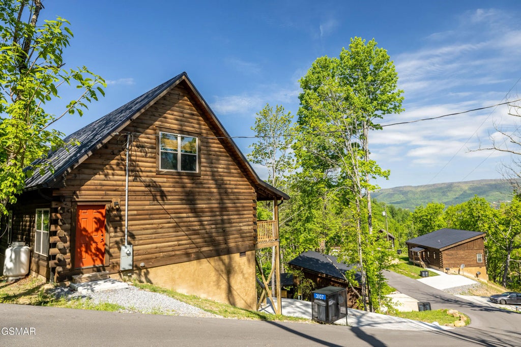 3107 Donegal Way, Sevierville