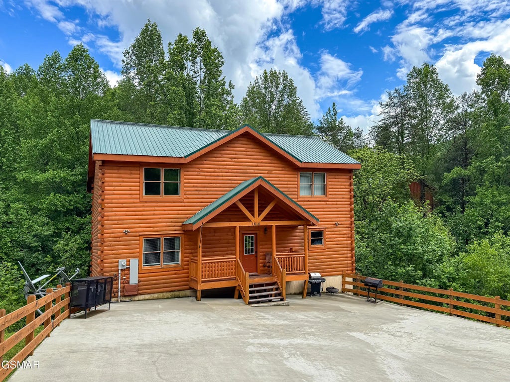 1614 Barn Door Lane, Sevierville