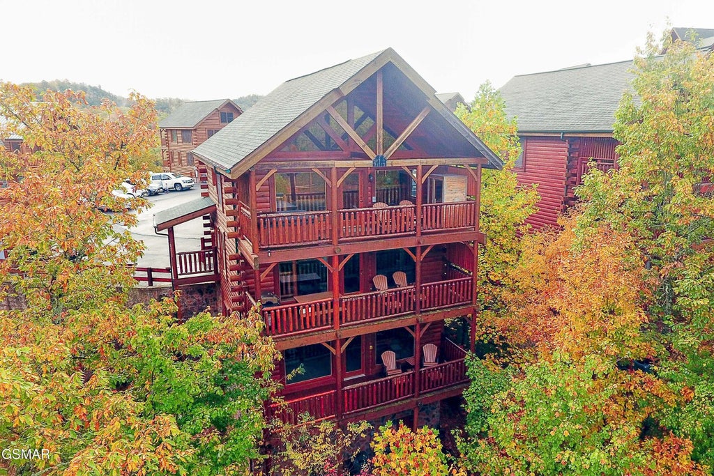 2867 White Oak Ridge Lane, Sevierville