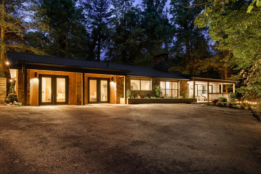 1008 Glades Road Road, Gatlinburg