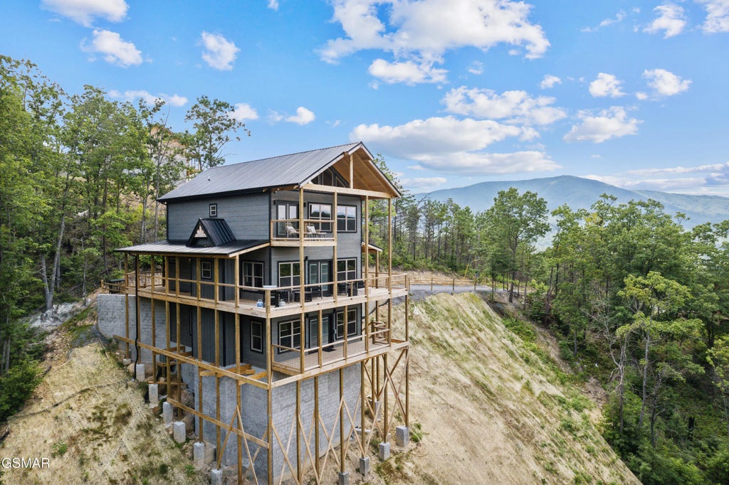 2858 Indigo Lane, Sevierville