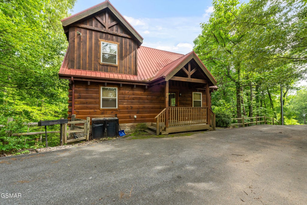 459 Ownby Circle, Gatlinburg