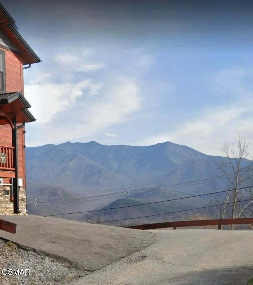 971 Cottage Gardens Way, Gatlinburg