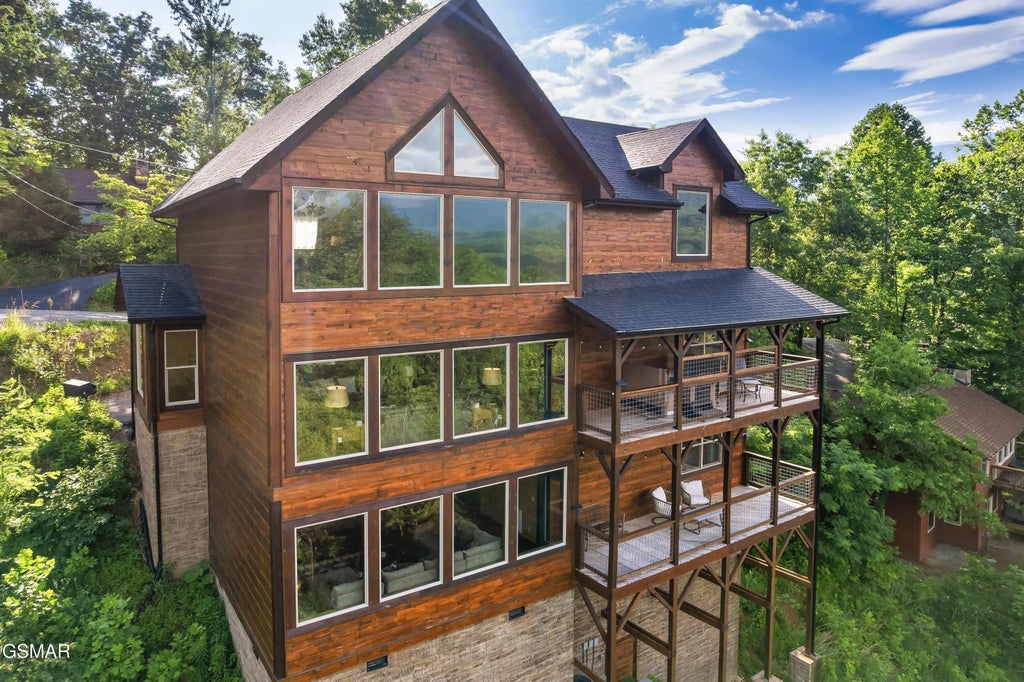 842 Vixen Run, Gatlinburg