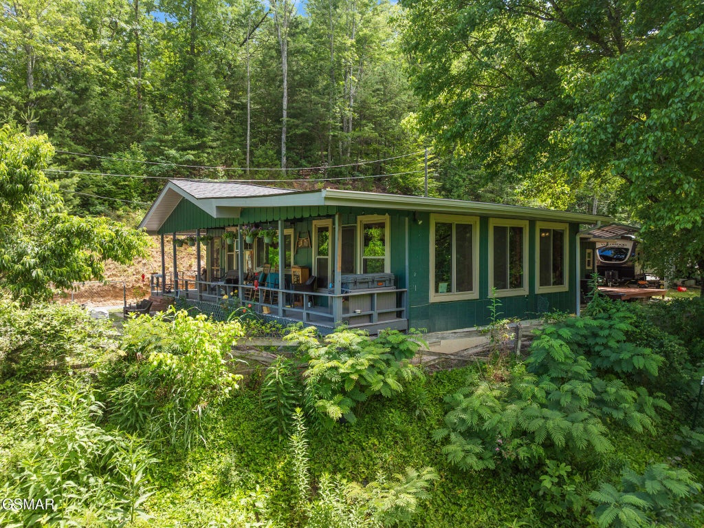 2792 Happy Hollow Road, Sevierville