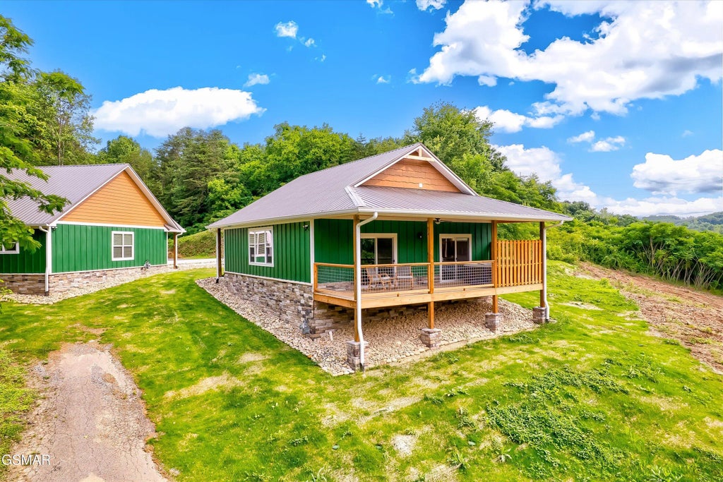 1012 Pinyon Circle, Pigeon Forge