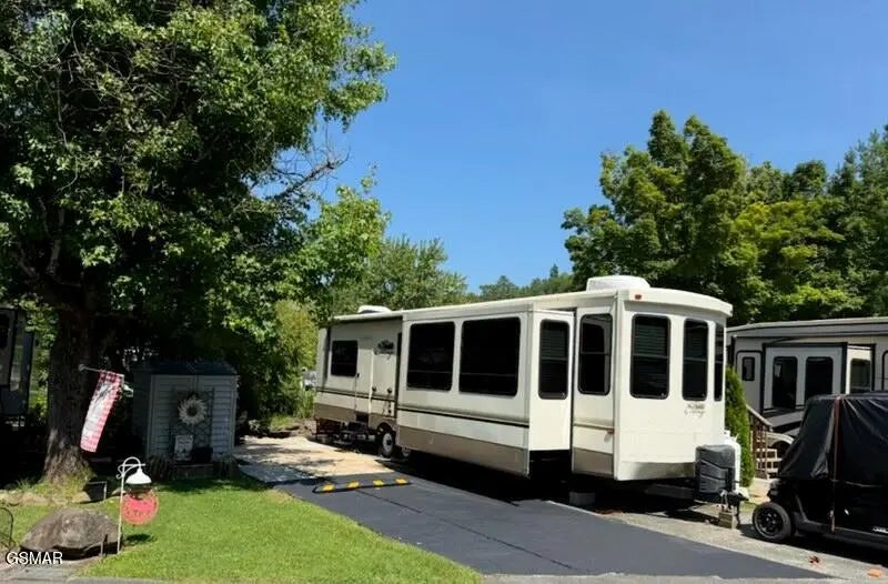 4229 E Parkway #165, Gatlinburg