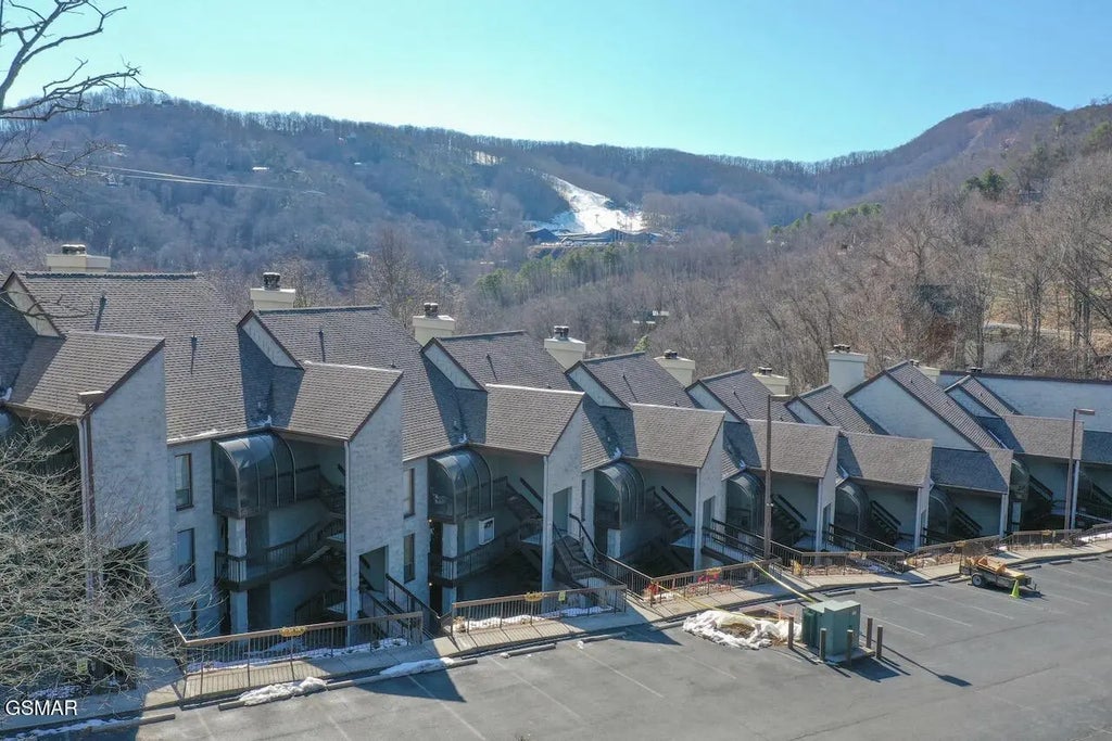 1155 Upper Alpine Way #204, Gatlinburg