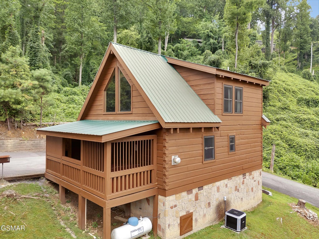 824 Eagle Cove Way, Gatlinburg