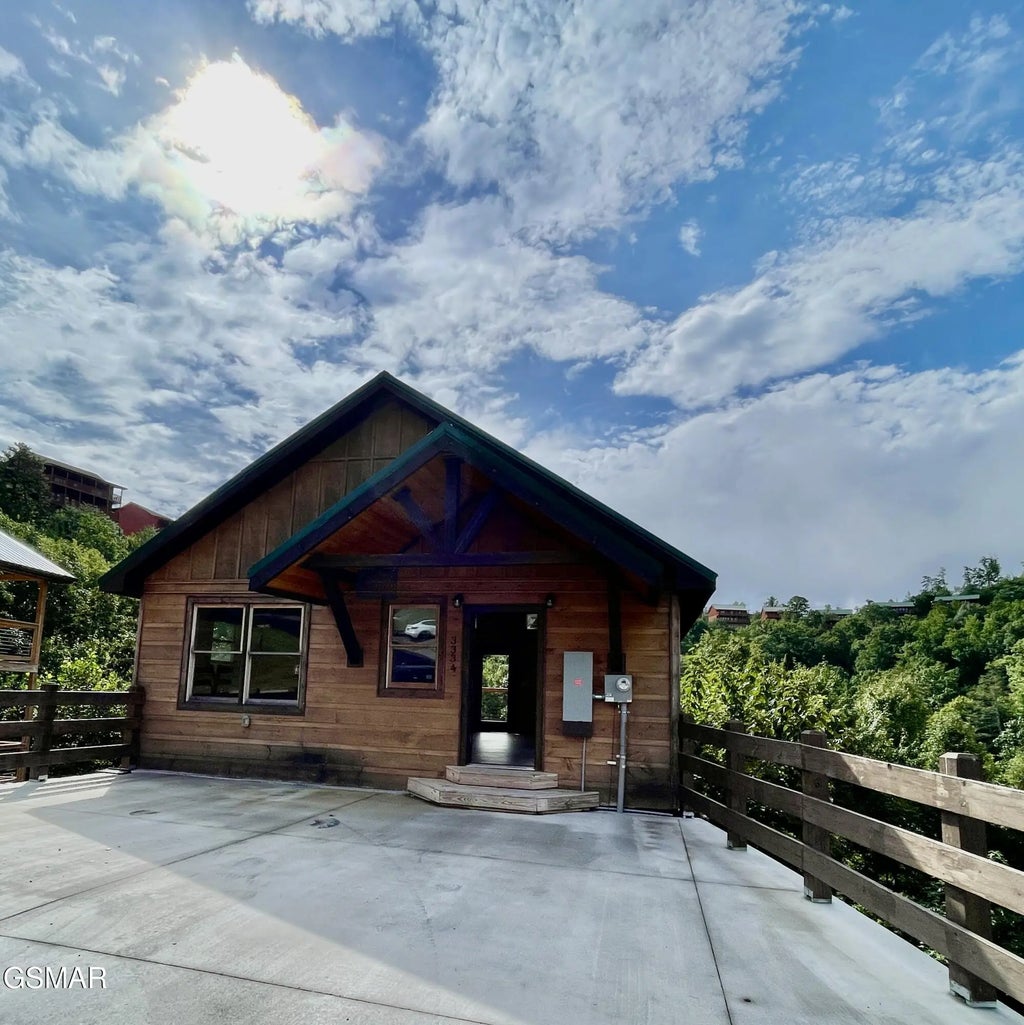 3334 Smoky Ridge Way, Sevierville