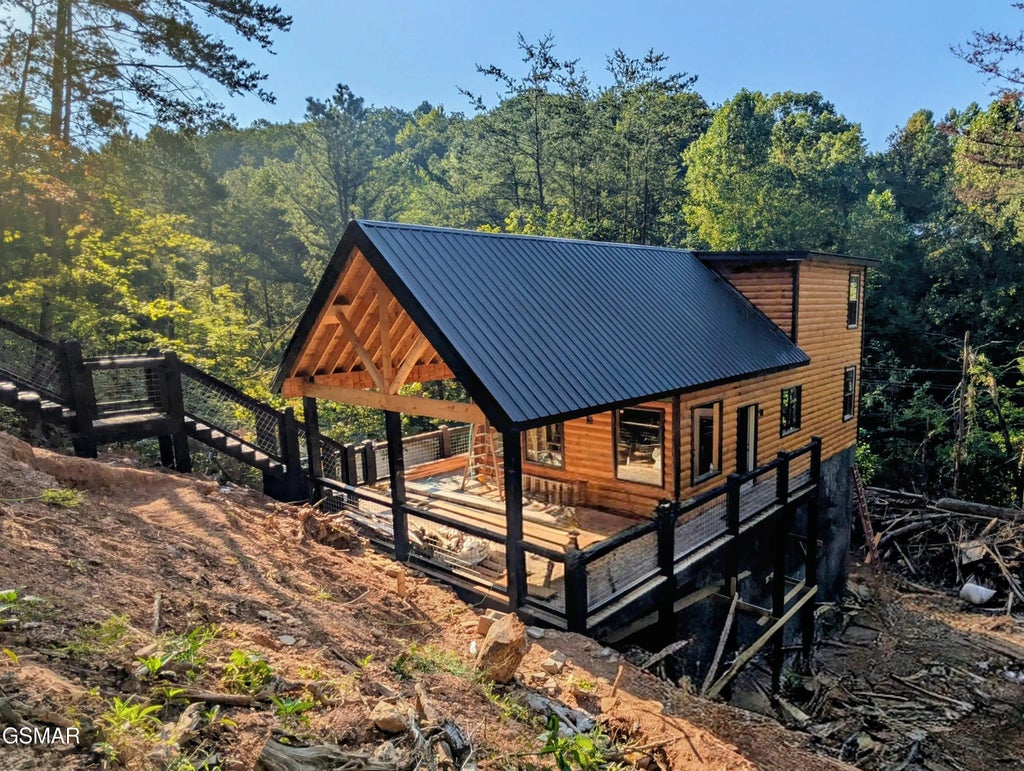 1312 Ski View Lane, Sevierville