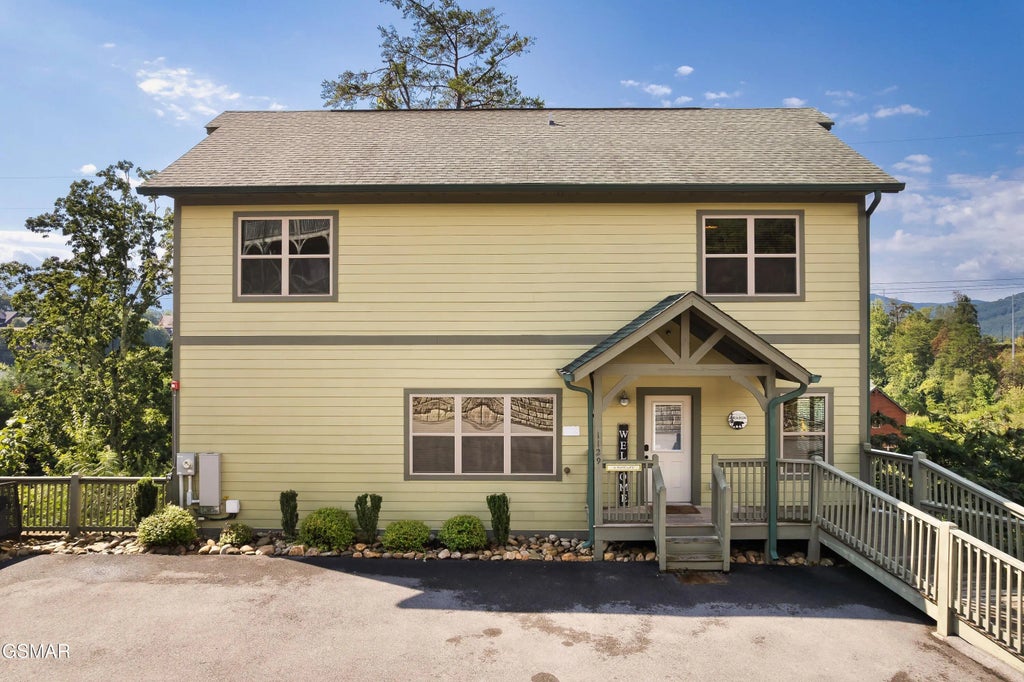 1129 Cove Falls Way Way, Pigeon Forge