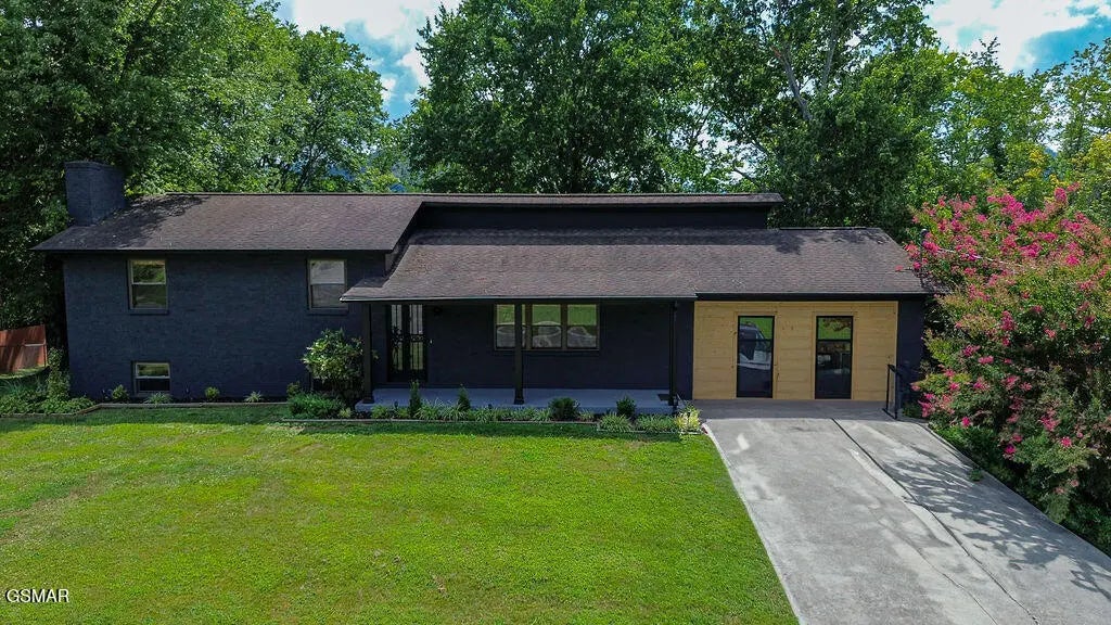 4020 Hitching Post Road, Pigeon Forge