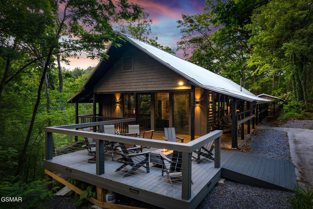 1421 Silver Poplar Lane, Sevierville