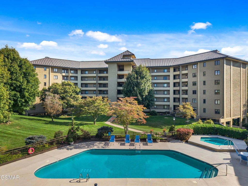 1704 Hidden Hills Rd #504, Gatlinburg
