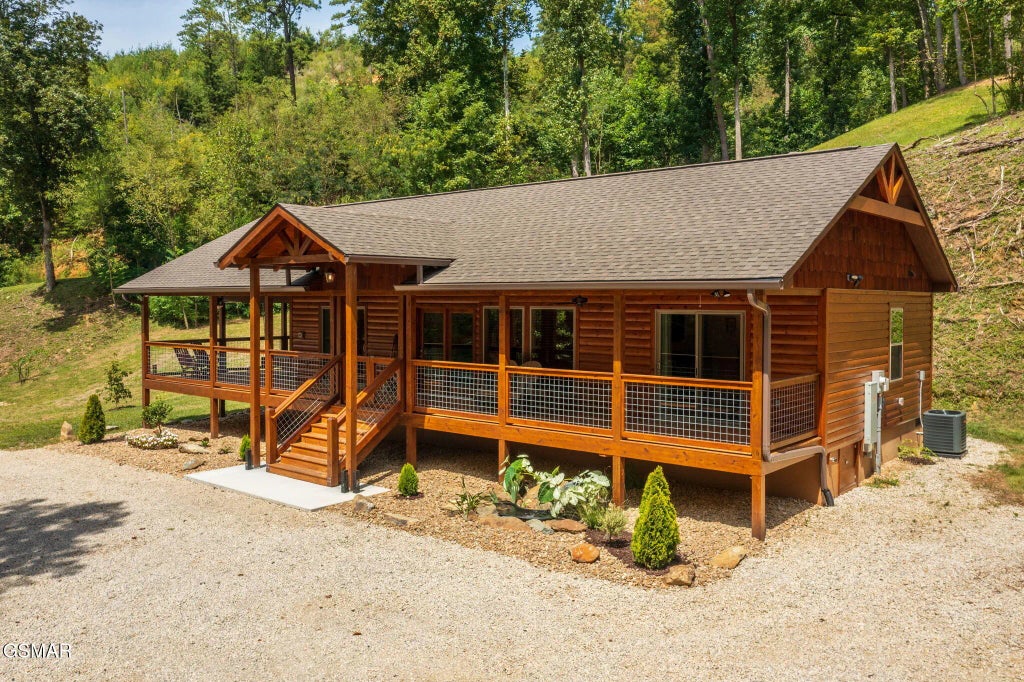 1212 Appalachian Lane, Gatlinburg