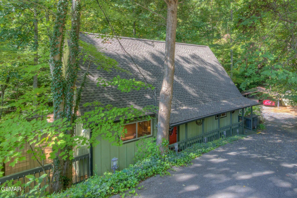 1051 Wiley Oakley Drive, Gatlinburg