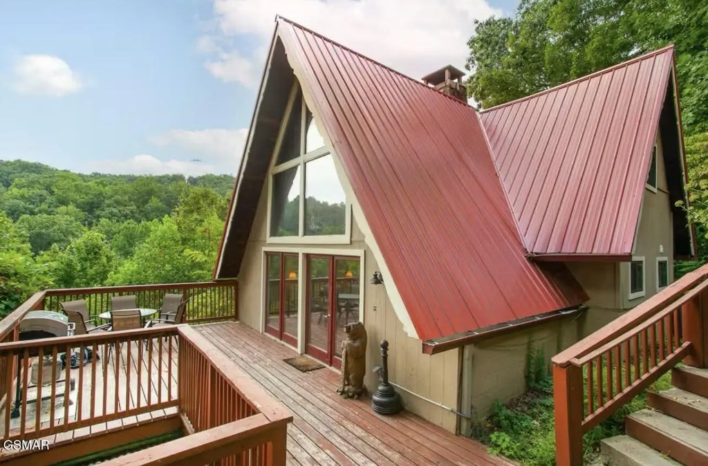 1125 Lower Alpine Way Way, Gatlinburg