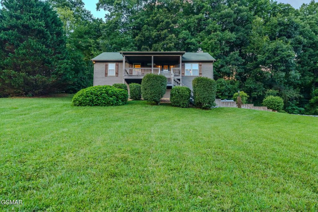 3183 Wears Drive, Sevierville