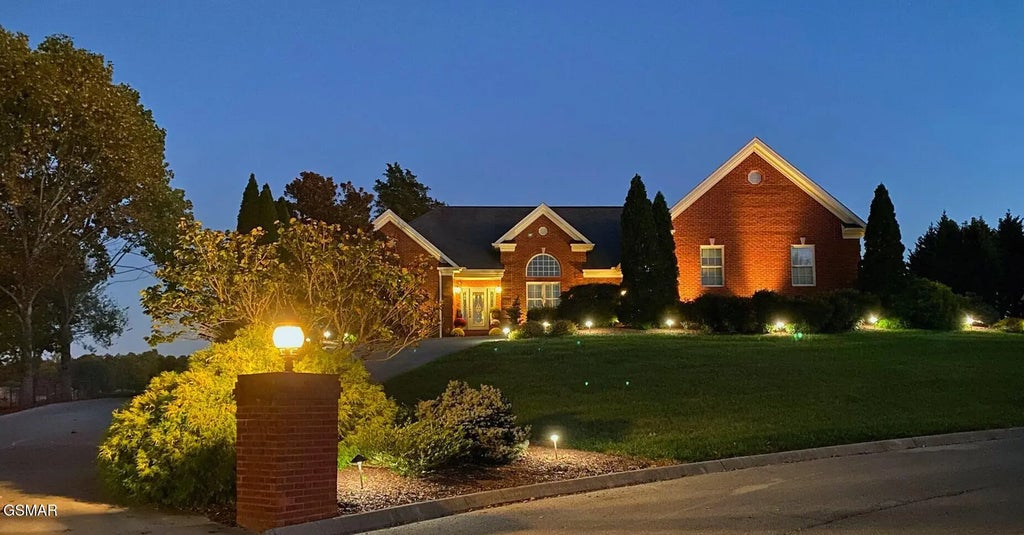 2530 Goingback Circle, Sevierville